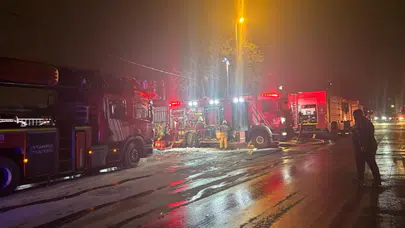 Avcılar'da tekstil atölyesi deposunda yangın çıktı!