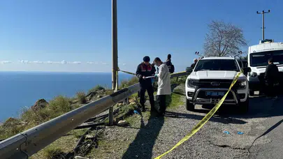 Antalya’da yol kenarında bulunan kadının ölümüyle ilgili eşi ve oğlu tutuklandı