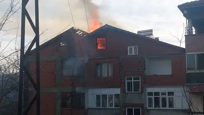 Zonguldak'ta 6 katlı binada yangın paniği