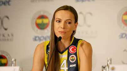 Fenerbahçe, Eda Erdem'in sözleşmesini uzatıyor