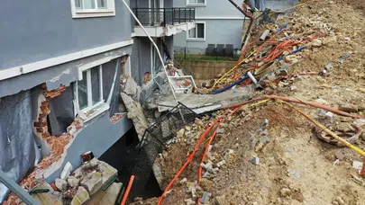 İzmir'de çöken istinat duvarı faciasında müteahhit gözaltına alındı