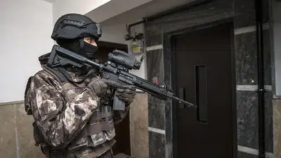 3 ilde eş zamanlı uyuşturucu operasyonu : 59 şüpheli tutuklandı