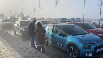 Sivas'ta zincirleme trafik kazası : 51 araçta hasar oluştu