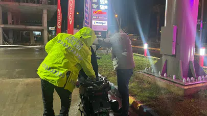 Antalya'da motosiklet devrildi : Sürücü alkollü çıktı