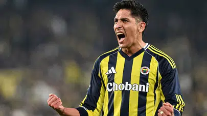 Edson Alvarez ameliyat oldu : 4 hafta sahalardan uzak kalacak