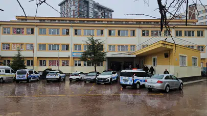 Kayseri’de ortaokulda bıçaklı kavga : 1 öğrenci yaralandı