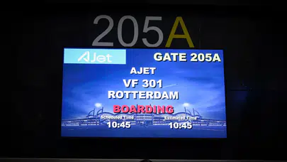 AJet'in İstanbul-Rotterdam seferleri başladı