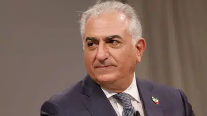 Sürgündeki Rıza Pehlevi'den açıklama : Nihai zafere hiç olmadığı kadar yakınız