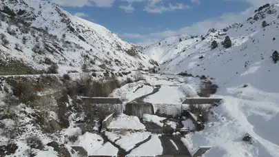 Erzincan'da sıcaklıklar arttı, dereler akmaya başladı