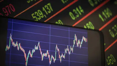 Tarife restleşmesi ve faiz küresel piyasaları dalgalandırdı