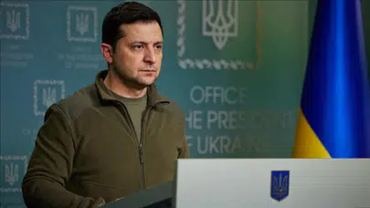 Zelensky : Bağımsızlığımızı savunduk, devletimizi kaybetmedik