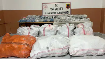 Van'da jandarma ekiplerinden gümrük kaçakçılığı operasyonu