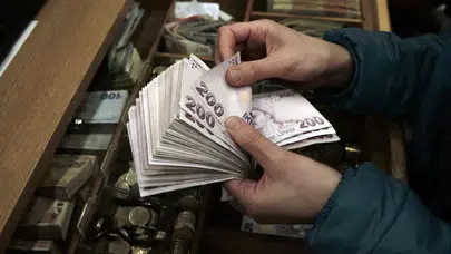 Ekonomide Ocak ayı finali: Kredi kartı kullanımı rekor kırdı!