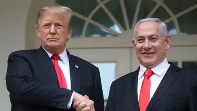 Trump, Netanyahu ile Beyaz Saray'da bir araya geldi