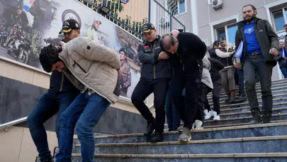 Bakırköy'de otoparkta 30 milyonluk vurgun iddiası : 9 tutuklama