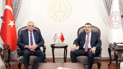 Milli Eğitim Bakanı Tekin, mevkidaşı Çavuşoğlu ile görüştü