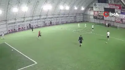 Ordu'da halı sahada kalp krizi geçiren öğretmen yaşamını yitirdi