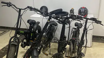 Samsun'da motosiklet satan iş yerinde hırsızlık : 3 kişi gözaltına alındı