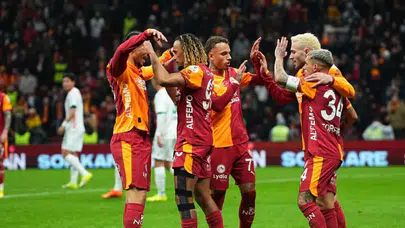 Galatasaray, sahasında Alanyaspor'u yenerek 3 puanı hanesine yazdırdı