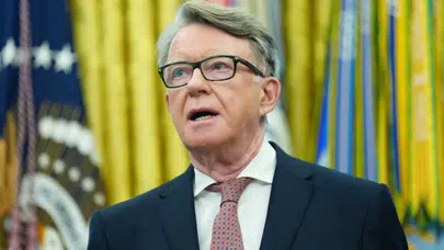 Epstein skandalında adı geçen İngiliz siyasetçi Peter Mandelson gözaltına alındı