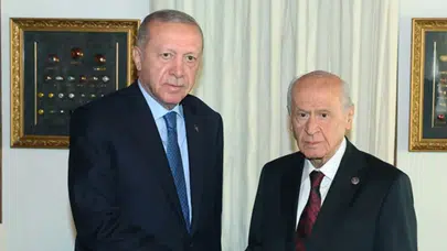 Devlet Bahçeli’den Cumhurbaşkanı Erdoğan’a hediye