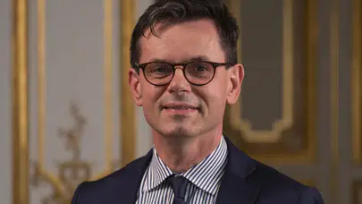 Louvre Müzesi’nin yeni müdürü Christophe Leribault kimdir?