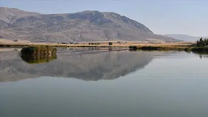 Ulaş Gölü kurumaktan kurtuldu : Kar suyu can oldu