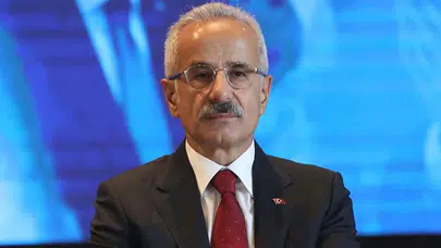 Bakan Uraloğlu duyurdu : Roblox açılacak mı?