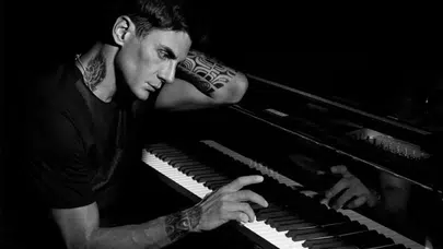 Piyanist Maksim Mrvica İstanbul'a geliyor