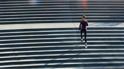 Spor yapmadan uzun yaşamak mümkün mü? Merdiven çıkmak hayat kurtarıyor!