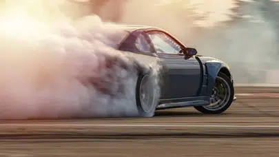 İstanbul'da drift atan sürücüler jandarma tarafından yakalandı