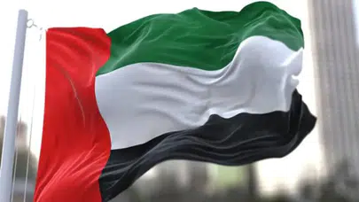 İran'dan BAE'ye saldırı :  Al Minhad Hava Üssü hedef alındı