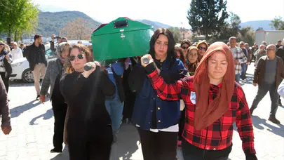 Kadınlar Günü'nde öldürülen Sermin Bacak toprağa verildi