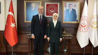 Bakan Göktaş Ukrayna'nın Ankara Büyükelçisi Celal ile bir araya geldi