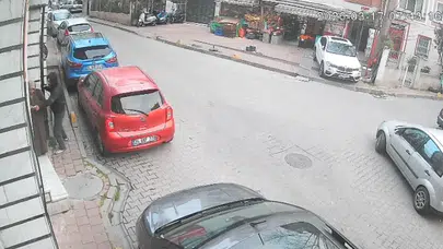 Fatih’te kapkaççı kadının telefonunu çaldı