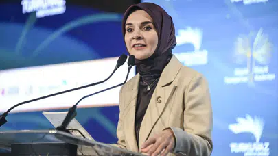 Bakan Göktaş'tan ücretli doğum izni müjdesi