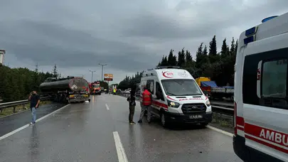 Adıyaman'da otomobil şarampole devrildi : 1 ölü , 4 yaralı