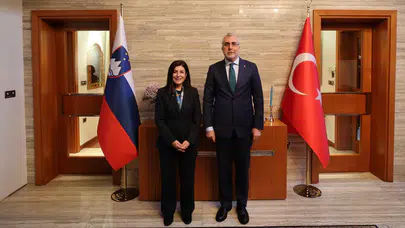 Bakan Işıkhan Slovenya’da : Büyükelçi Hayriye Kumaşçıoğlu ile bir araya geldi
