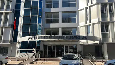 Mersin'de ihale yolsuzluğu operasyonu : 7 tutuklama, 15 adli kontrol