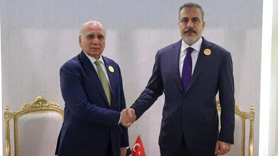 Bakan Fidan, Iraklı mevkidaşı Fuad Hüseyin ile görüştü