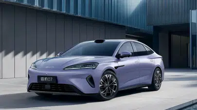 BYD Seal 07 EV satışa çıktı : 5 dakikalık şarjla 400 km menzil!