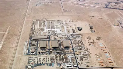 İran, Kuveyt'teki ABD üssünü İHA ve füzelerle vurdu