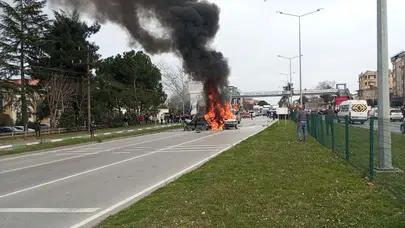Samsun Çarşamba’da 6 araçlı zincirleme kaza : 3 yaralı, 3 araç yandı