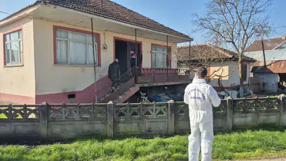 Düzce'de sobadan sızan duman nedeniyle 1 kişi öldü, 3 kişi hastaneye kaldırıldı