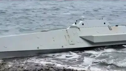 Ordu Ünye'de sahilde insansız deniz aracı bulundu