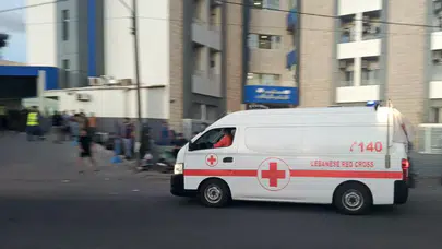 İsrail Lübnan'da sağlık görevlilerini hedef aldı : Hava saldırısında 2 ölü