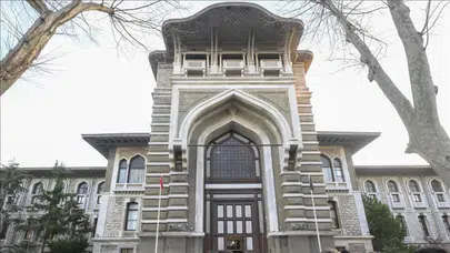 İstanbul Erkek Lisesi soruşturmasında , müdür ve 4 müdür yardımcısının görevi sonlandırıldı