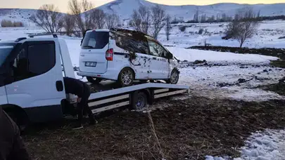 Niğde'de ticari araç takla attı : 4 yaralı