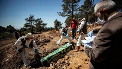 Fatih'te katledilen Semiha Deniz son yolculuğuna uğurlandı