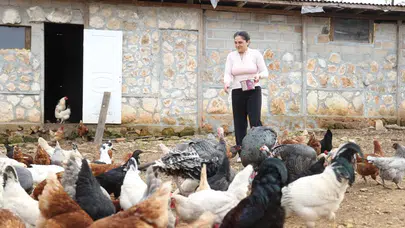 Moda tasarımcısı şehir hayatını bırakıp, köy yaşamını seçti